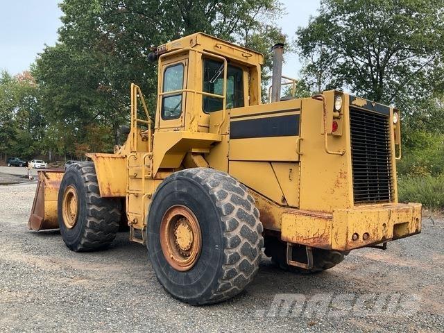 CAT 966D Wheel Loaders