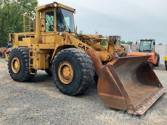 CAT 966D Wheel Loaders