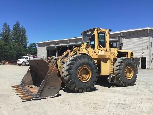 CAT 980B Wheel Loaders