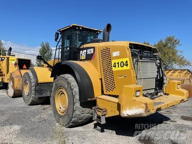 CAT 982M Wheel Loaders