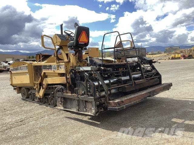 CAT AP-1055B Asphalt pavers