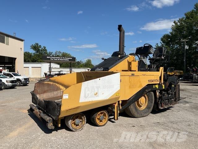 CAT AP-600D Asphalt pavers
