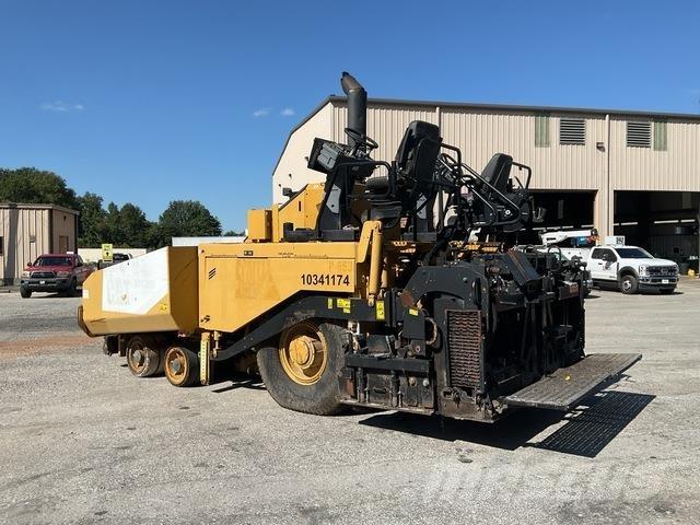 CAT AP-600D Asphalt pavers
