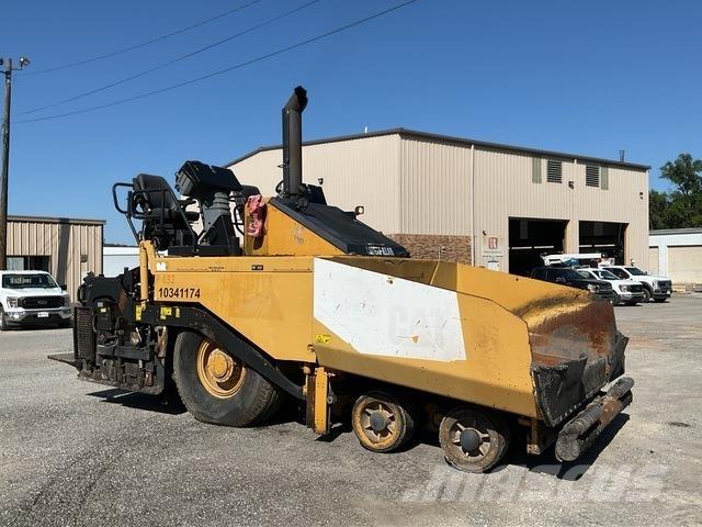 CAT AP-600D Asphalt pavers