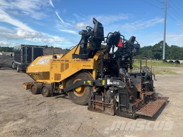 CAT AP1000F Asphalt pavers