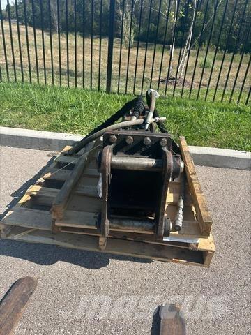 CAT B8 Hammers / Breakers