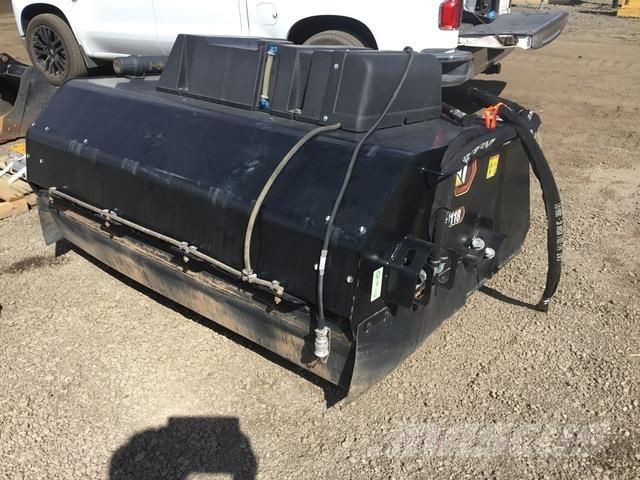 CAT BU118 Sweepers