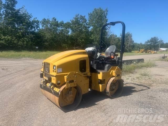 CAT CB2.7 Twin drum rollers