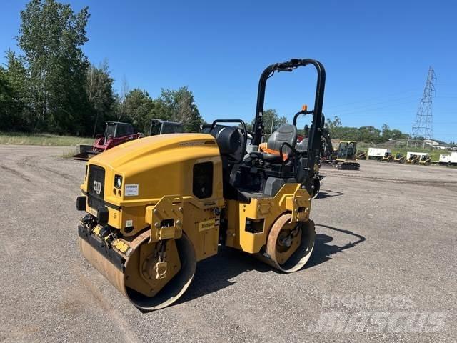 CAT CB2.7 Twin drum rollers