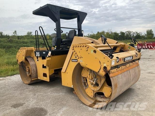 CAT CB64 Twin drum rollers