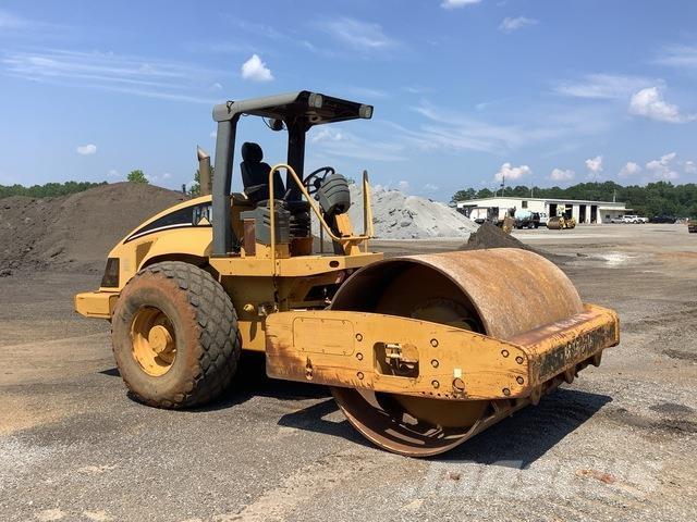CAT CS-563E Single drum rollers