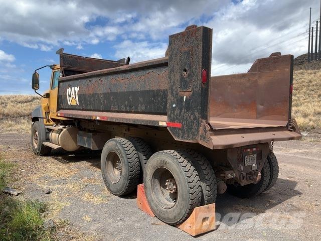 CAT CT660S Dump Trucks