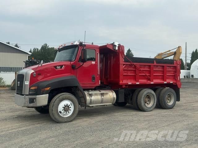 CAT CT660S Dump Trucks