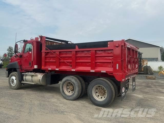 CAT CT660S Dump Trucks