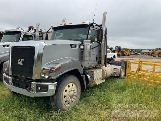 CAT CT680 Conventional Trucks / Tractor Trucks
