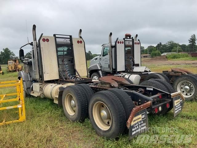 CAT CT680 Conventional Trucks / Tractor Trucks