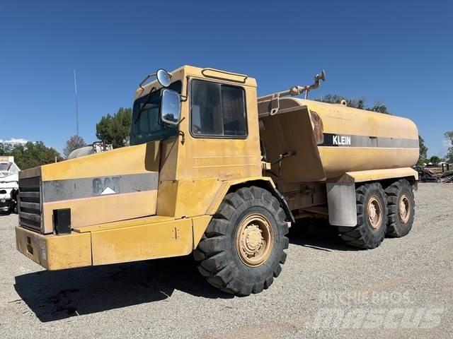 CAT D250 Water Tankers