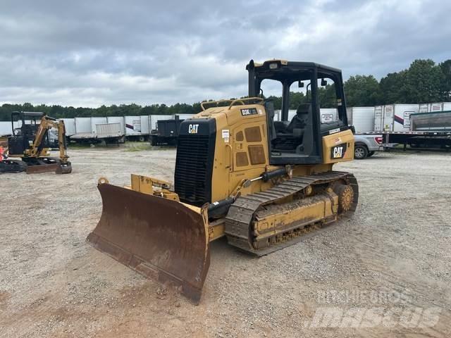 CAT D3K2 XL Crawler dozers