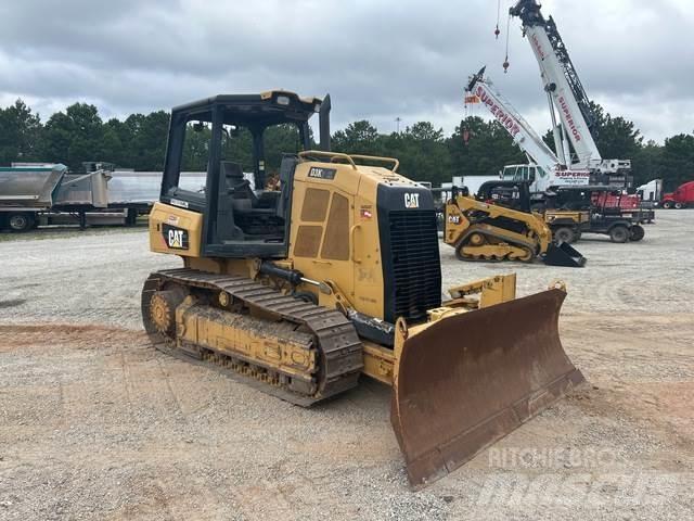 CAT D3K2 XL Crawler dozers