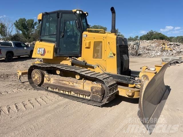CAT D4 Crawler dozers