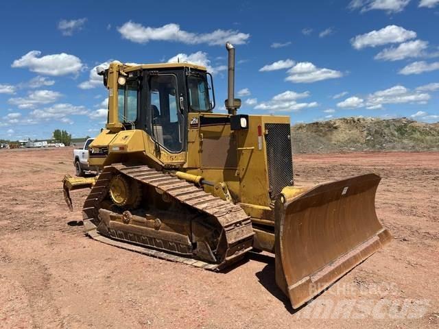 CAT D5M Crawler dozers