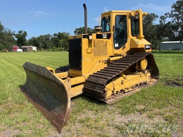 CAT D5M LGP Crawler dozers