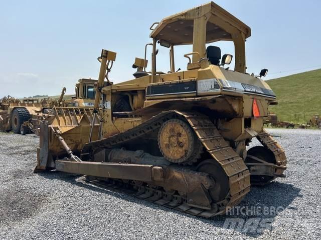 CAT D6H Crawler dozers