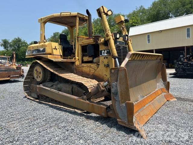 CAT D6H Crawler dozers