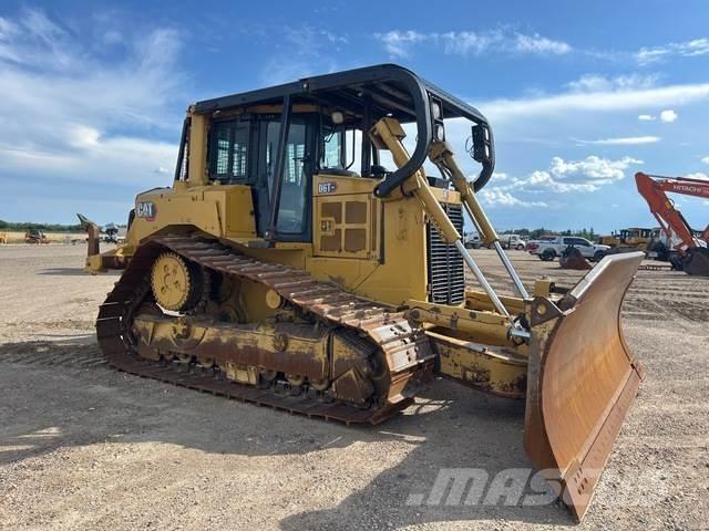 CAT D6T Crawler dozers