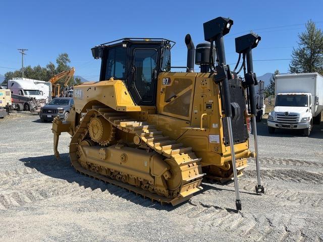 CAT D7 Crawler dozers