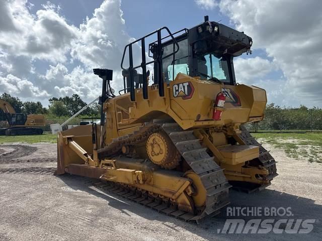 CAT D7 Crawler dozers