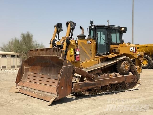 CAT D8R Crawler dozers
