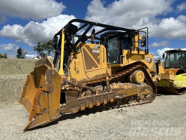 CAT D8T Crawler dozers