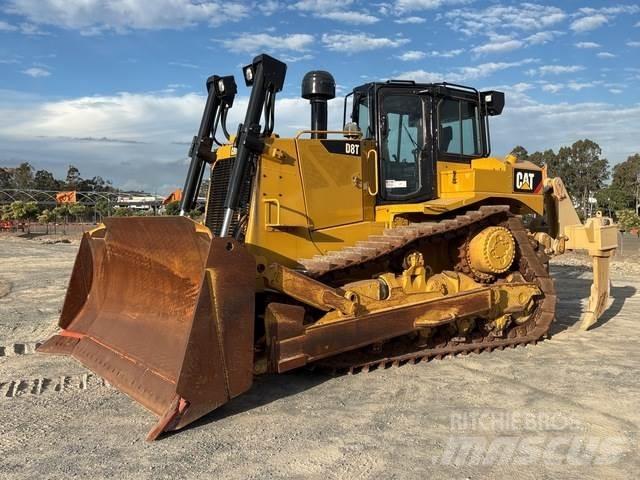 CAT D8T Crawler dozers