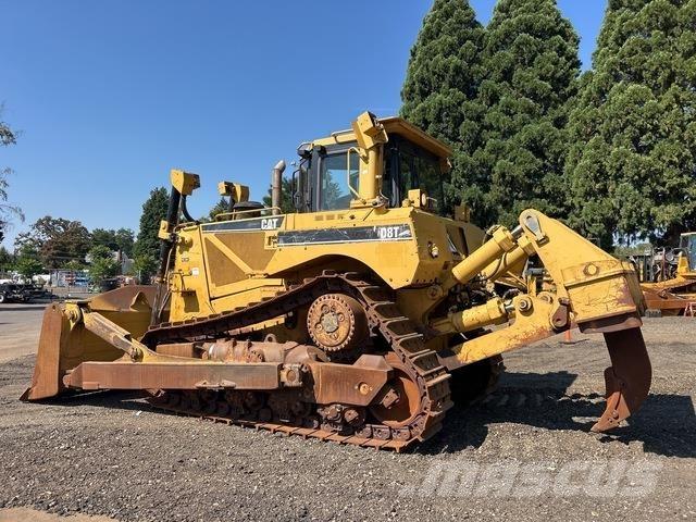 CAT D8T Crawler dozers