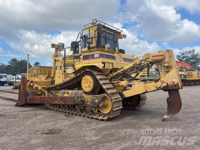 CAT D9T Crawler dozers