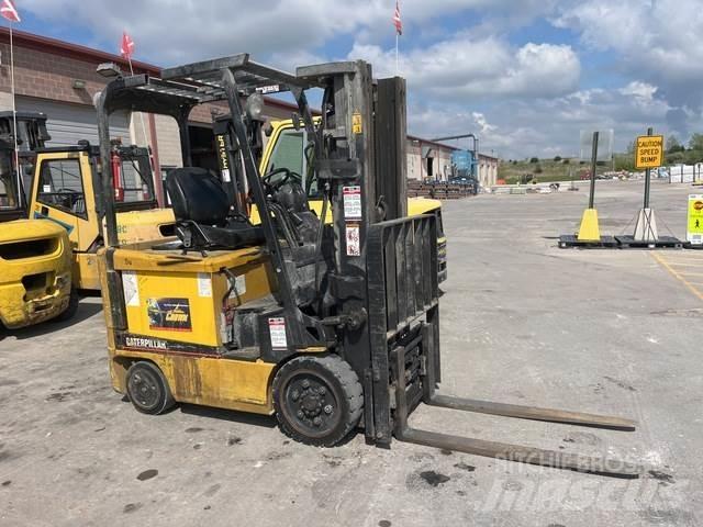 CAT EC25K Electric Forklifts