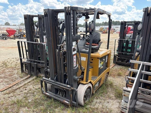 CAT EC25N2 Electric Forklifts
