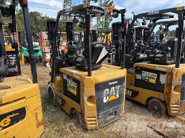 CAT EC25N2 Electric Forklifts