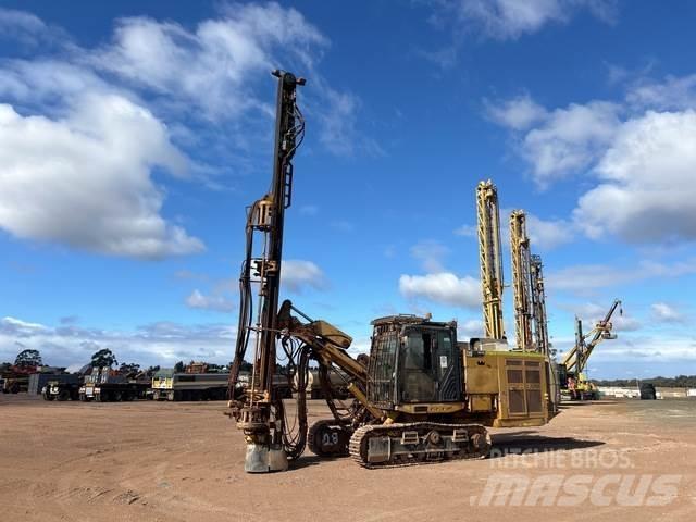 CAT MD5150 Surface drill rigs