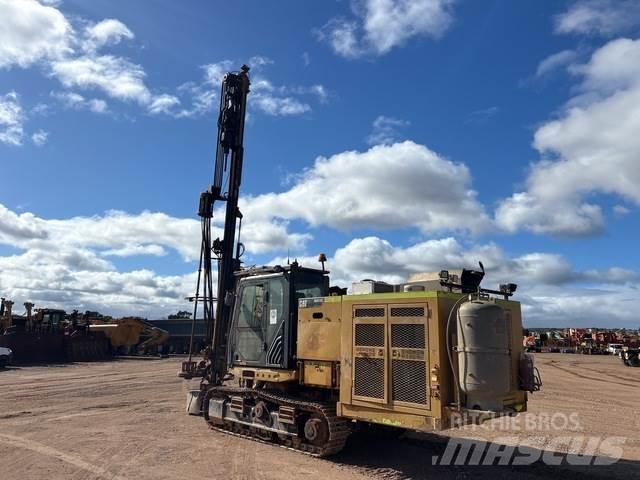 CAT MD5150 Surface drill rigs