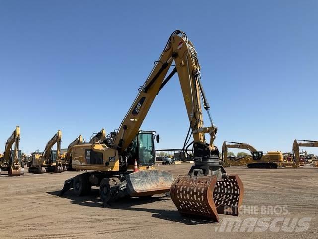 CAT MH3022 Waste / Industry Handlers