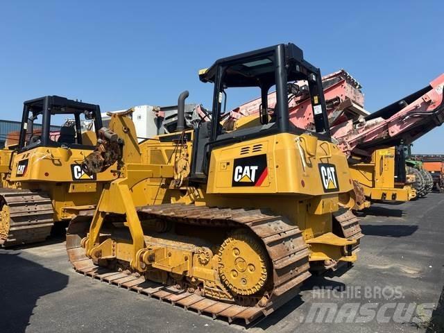 CAT PL61 Pipelayer Dozers
