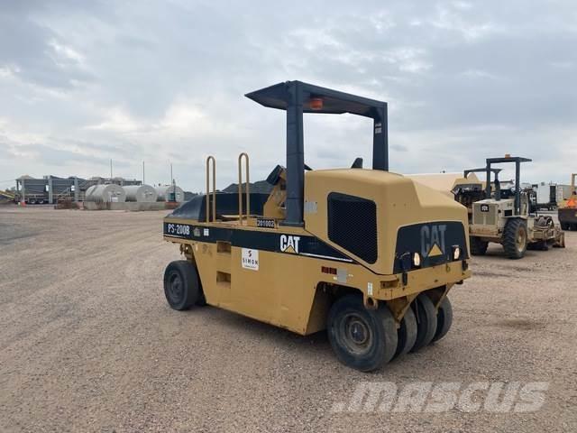 CAT PS200B Pneumatic tired rollers