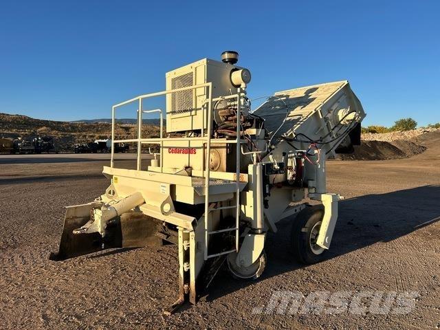 Cedarapids MS2 Material transport vehicles