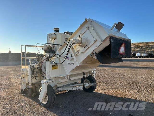 Cedarapids MS2 Material transport vehicles