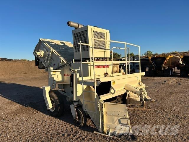 Cedarapids MS2 Material transport vehicles