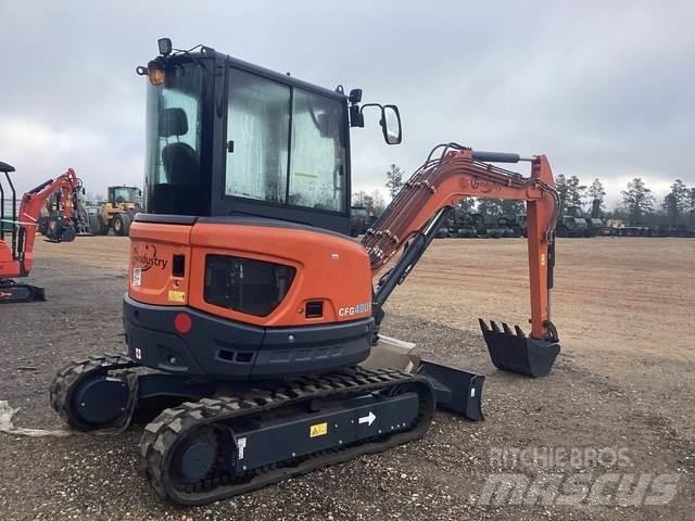 CFG 40UF Crawler Excavators