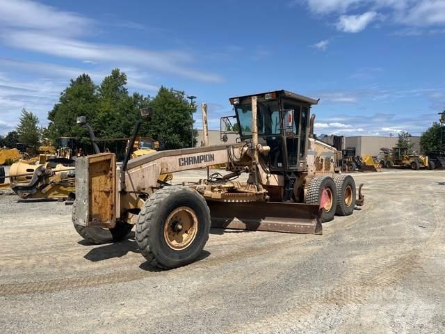 Champion 740 A Motor Graders