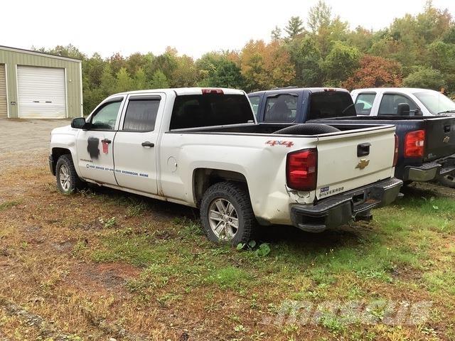 Chevrolet 1500 Pickup Trucks